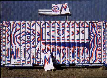 von SP38 bemalter Container